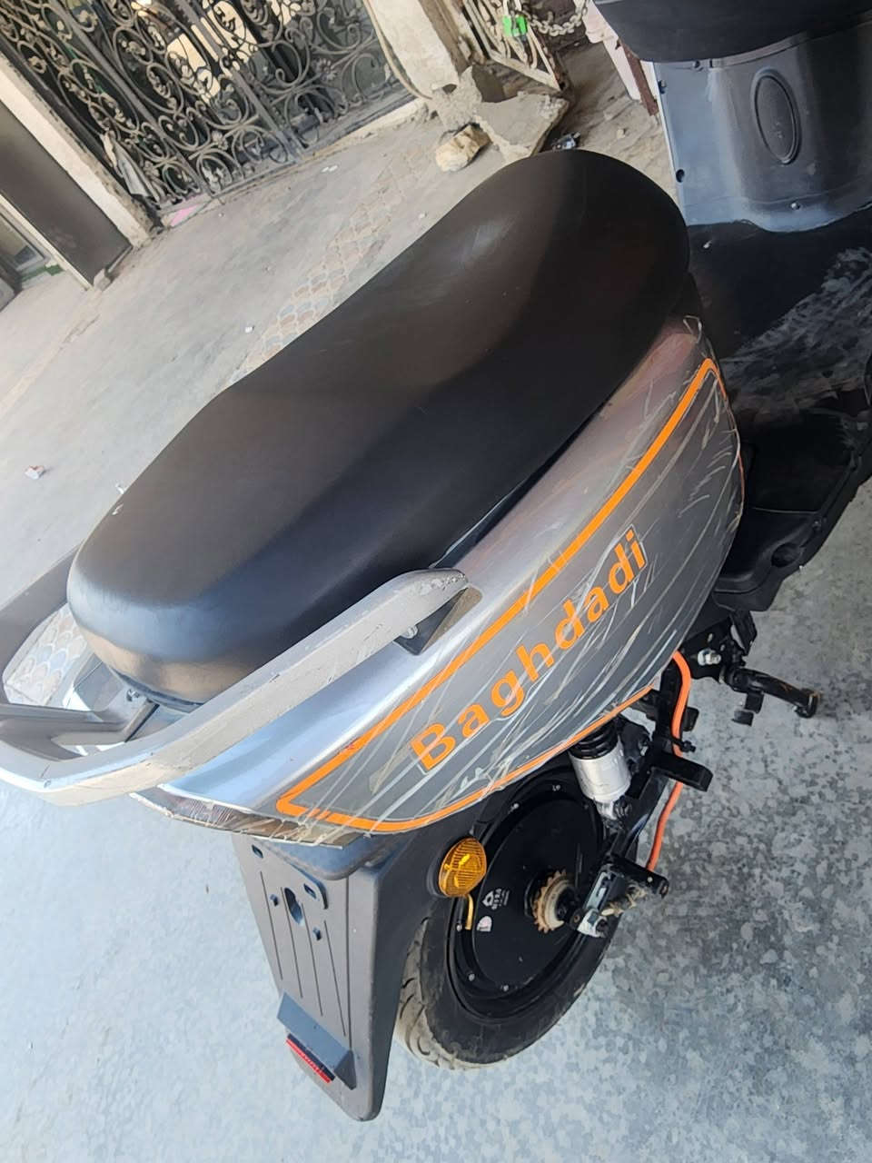 السلام عليكم دراجه شحن للبيع قيم واخذ ٦ بطارية بصمه مفتاح


**إذا كنت صاحب هذا الإعلان وتريد حذفه لأي سبب، رجاءا أرسل رسالة إلى الدعم الفني**