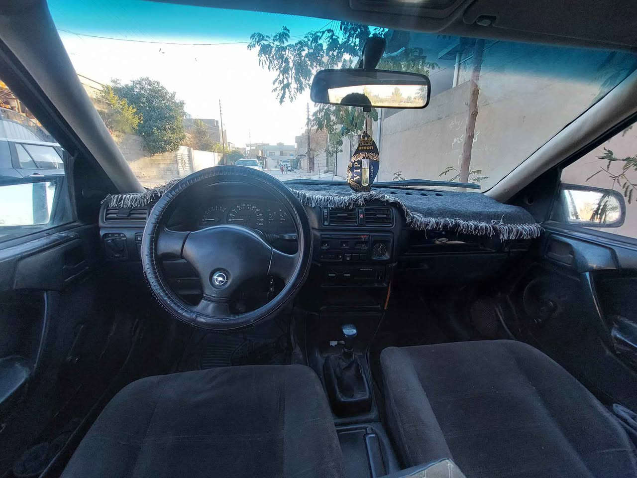 فكترا موديل ١٩٩١ سنوية جديدة ل٢٠٢٩ رقم كركوك كوبون بانزين موجود كير شرط محرك بيه خيط بخار بيه ضربة من الامام البدنة مبدل السعر (٣٨) وشرط التحويل فقط شرط التحويل *********** كركوك, العراق
