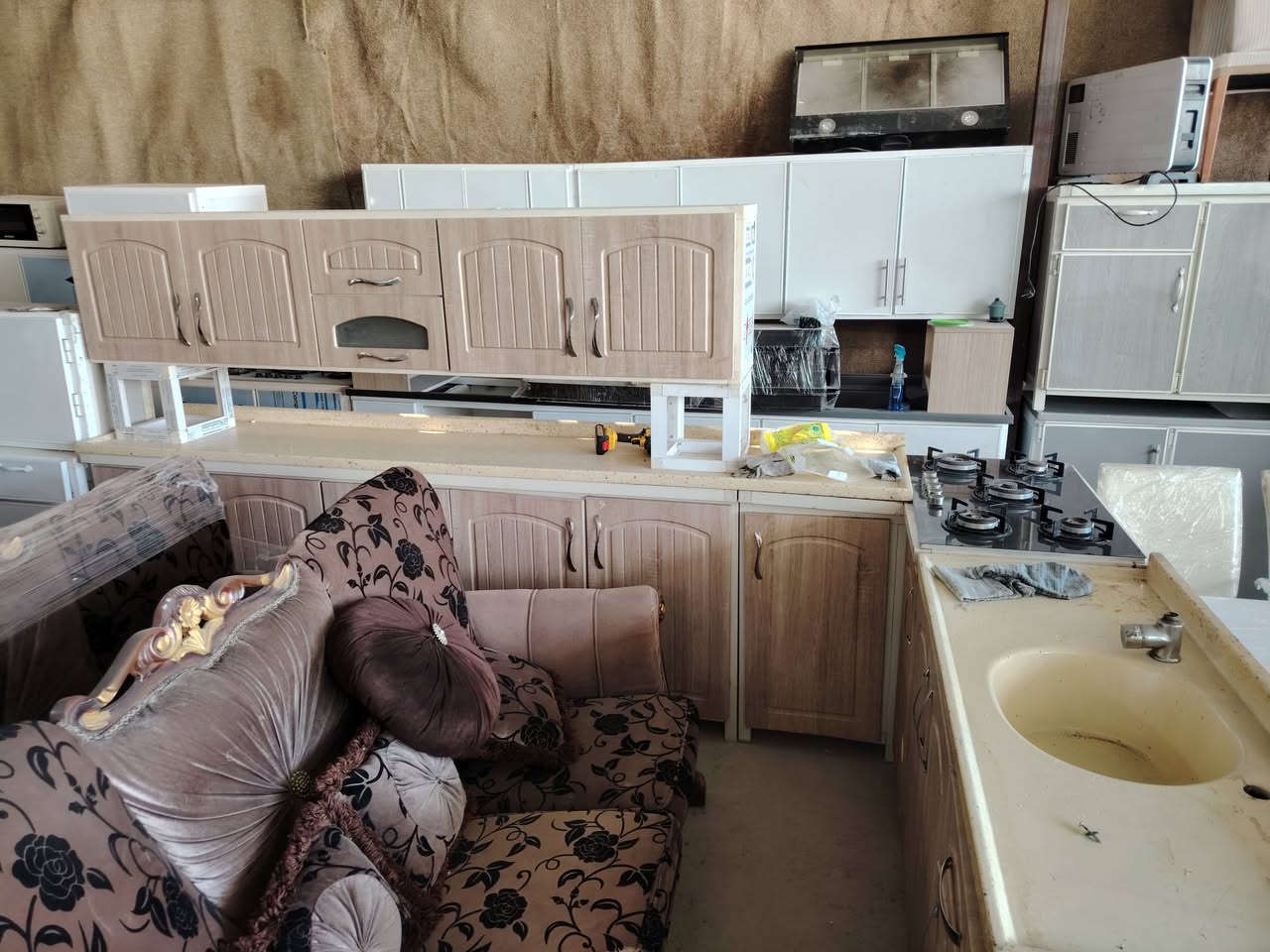 يالله للهم صلي على محمد وآل محمد
مسواك جديد كافه أنوع المواد المنزليه
العنوان محافظه الديوانية قضاء عفك شارع المحيط مقابل مول الحافظ ومجاور مارينا مول  واتساب ***********
