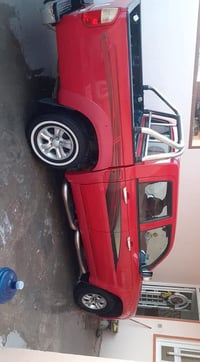 سكاي للبيع سياره نضيفه كل نقص مابيها  خاص مامتواجد 07805888392 0781351...