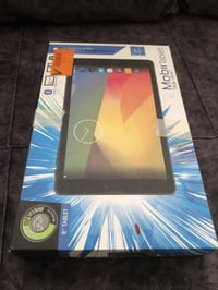 تابلت ٨ بوصة • ذاكرة ١ جيجا • سماعة لاسلكية