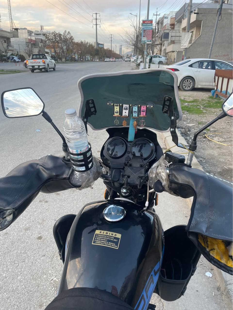 دایوەنن جه به لى 200Cc 2025

سه نه وى تا 2031تازهيه

پليّتى نينكَليزى

كيّجى ئه لكيرونى

ما توره كه زوّر ياكه

تايه بوّ تايه به شهرتى هه مووشتى موشته رى ته له فونكه خزمه ت ئه كه م

***********

سعره كهى 2,350 معامه له يه كى برايانه السليمانية, العراق
