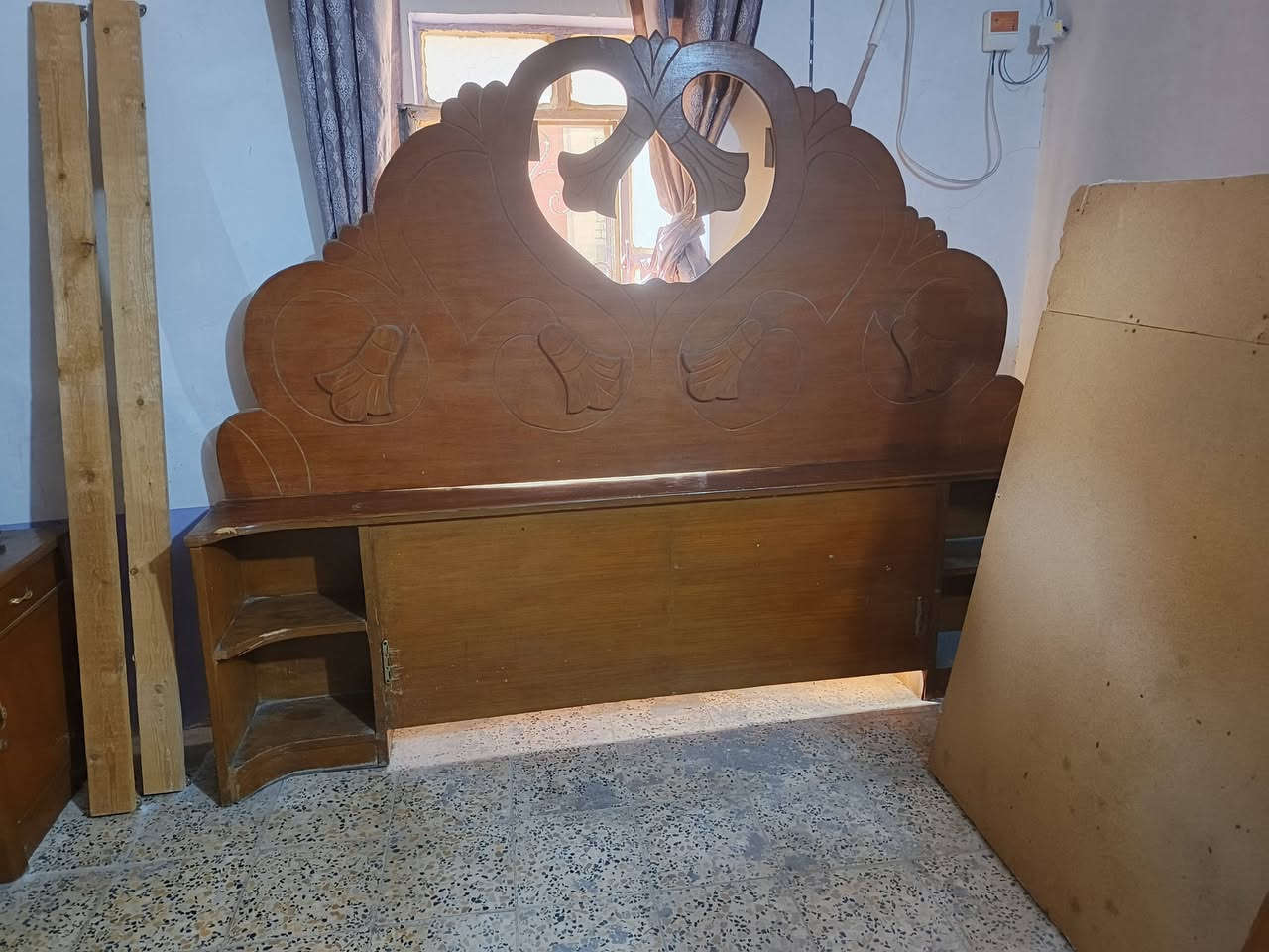 غرفة أخشاب صاج لبيع كربلاء حي الغدير 
السعر ٤٠٠ مراسله خاص مفتوح أو اتصال ع الرقم ***********
