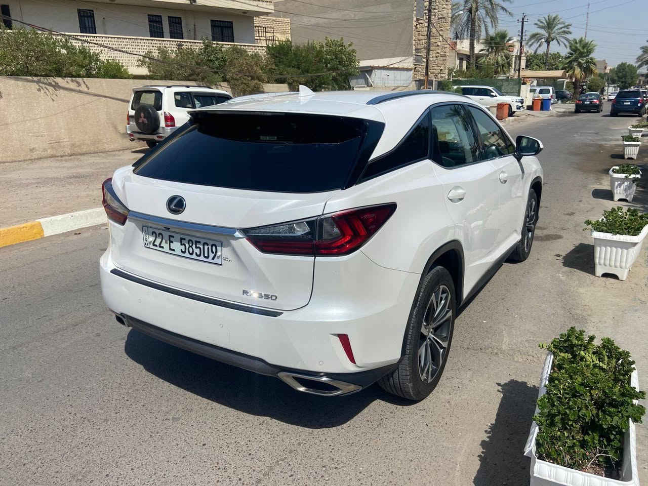 لكزس RXموديل 2017 
رقم اربيل الجديد 
ماشية 195 الف كيلو 

💎 ســعــر ✅ ::  الــرد تلقائي 📮

لو ابيض سلايت كامره رادارتصادم
وتوقف ذاتي كشنات تدفئه تبريد 
حادث بسيط فقط بالبنيد من الخارج
الداخل ماكو صبغ على گده التصليح 
الباقي مكفولة من كلشي محرك كير شرط 
بدون ايرباك السيارة

مكان السيارة: بغداد
رقم صـــاحب السيارة: *********** واتساب

لعرض سيارتك على الصفحة بنفس الطريقة راسلنا
