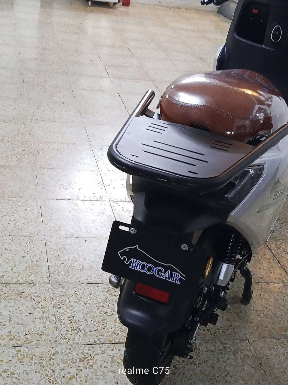سلام عليكم ورحمة الله وبركاتة مطور شحن لبيع دراجه كله شراط عل فحص تصال عل هاذ رقم ***********

