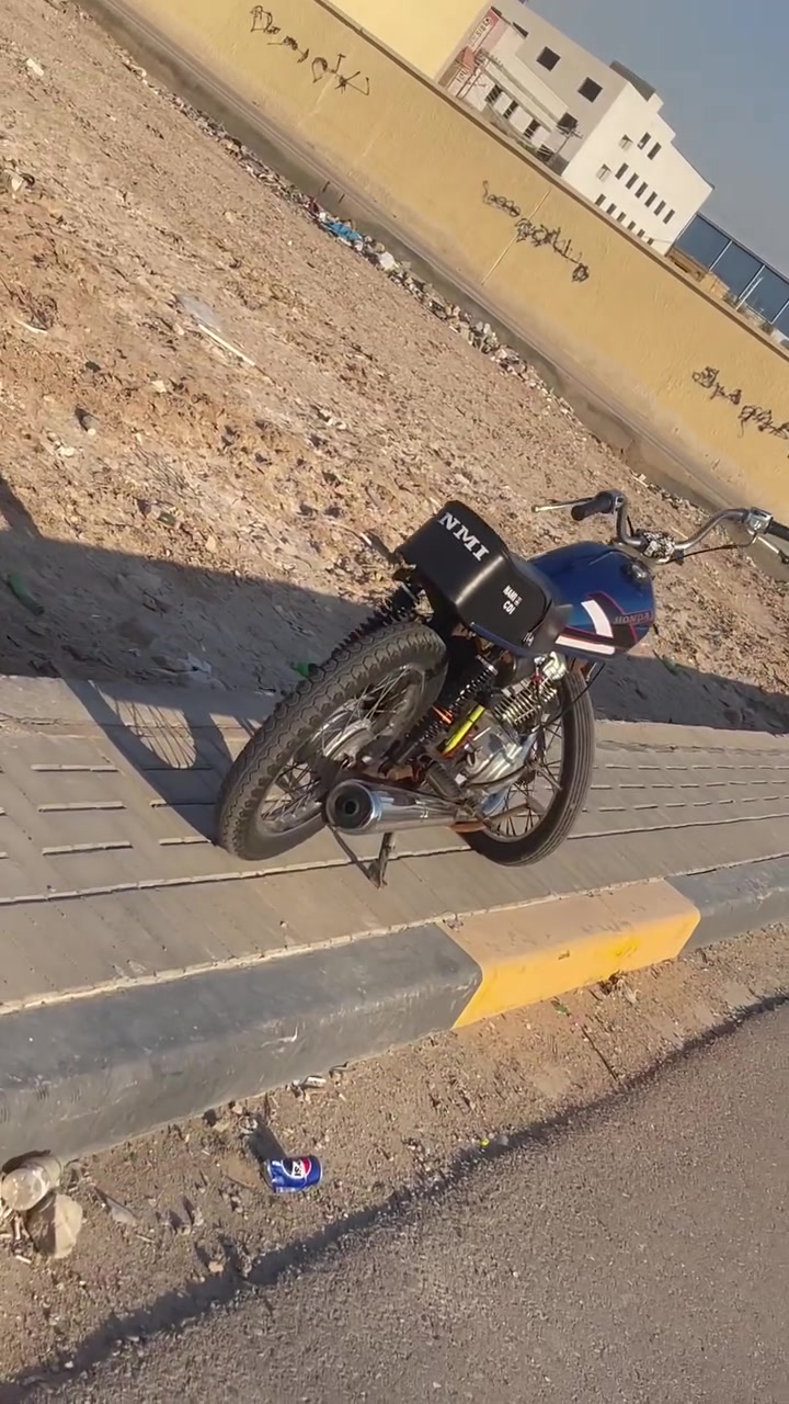 ايراني نامه ادوات السعر 325 وبيها مجال المكان بصره تنومه للتواصل ***********
