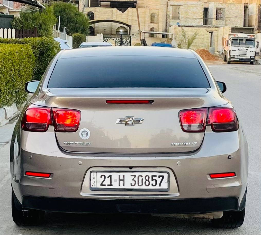 السلام عليكم
ماليبو 2015 خليجي 
محرك 2400 المرغوب گير محرك بشرط لا صرف لا بخار 
1- كشنات جلد  
2- تبريد قطعتين 
3- هند بريك بصمة  + اشاير بلمري 
4- حساس خلفي + نضام ABS + ليد بدشبول بلادي 
بيها بنيد  صبغ شرط بدون دواخل 💯  
رقم سليمانية  رقم سنويه جديد هزة جديدة بسمي 
تخم تاير جديد حداديه جديد
مكان السيارة بغداد العامرية
السعر (  110  ) وبيها مجال 
***********
***********
