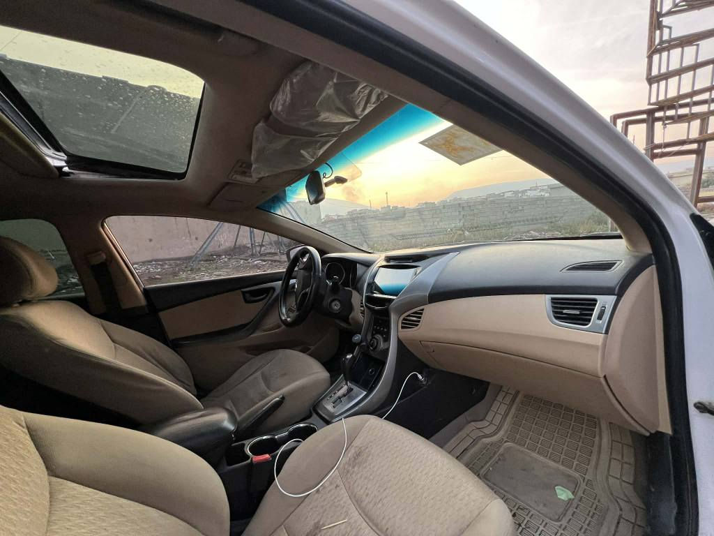 النترا مودیل ٢٠١٣خلیجی سیلایتی ماکینە ١٦ نەکرایتەوە  دوو پارچەری سبوخە بونیت بەدل شرکیە  ٢ وەرقە نیو غرامی سەر  سەعر ١٠٩ وەرقە پیجەک مەجالی تیدا شوين هه وليركورينه وش ده كه ين *********** أربيل, العراق
