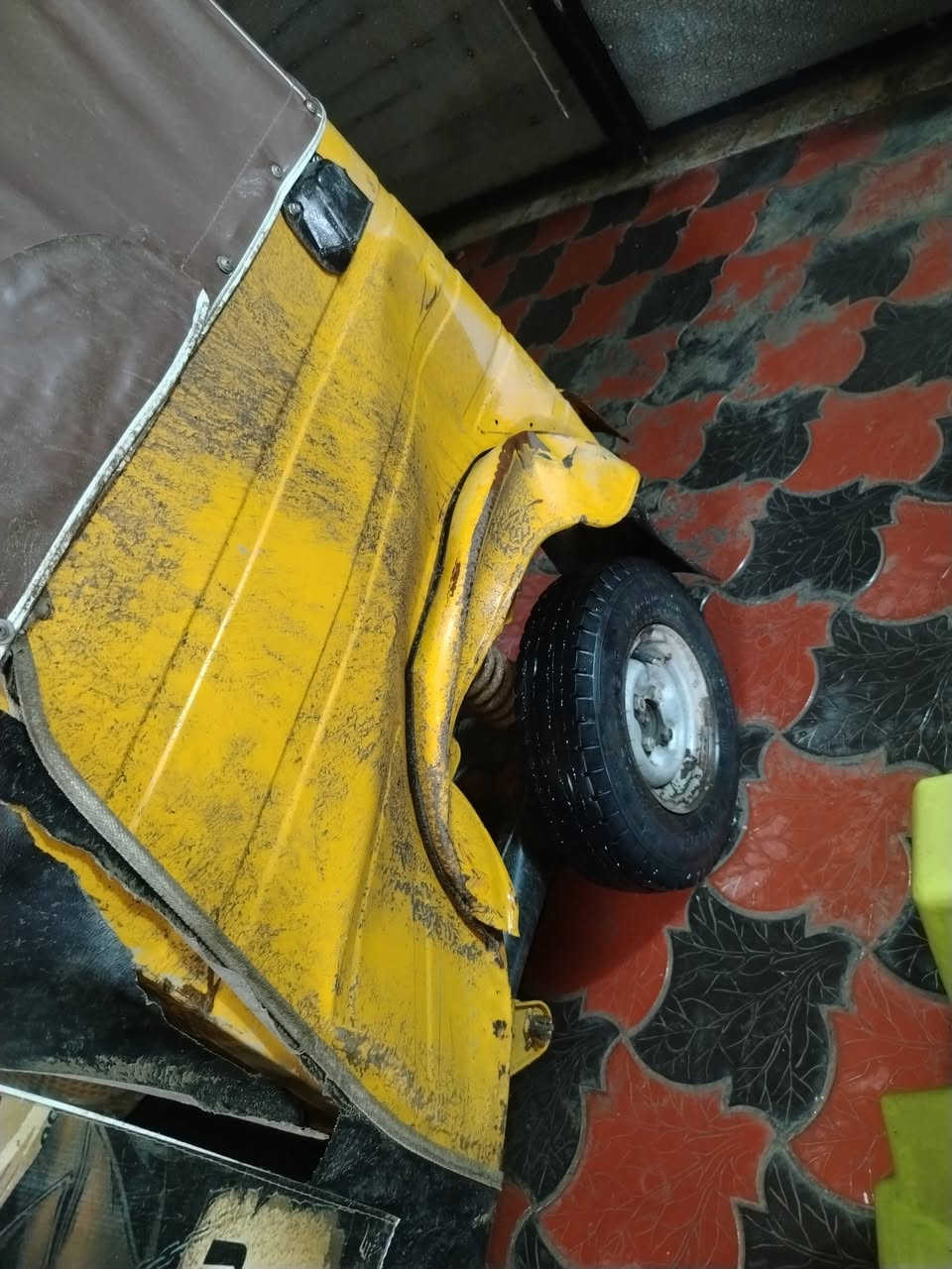 السلام عليكم تكتك البيع موديل ٢٠ بغداد. رقم سعره ٦نص بيه مجال بيه ضربه بعده ما مصلحه مكان بغداد الدوره رقم *********** وتساب مجود
