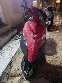دراجه ثعلب للبيع مكينه بس جواكيج مبدلها بيدي كلها  بلاديه نواقصها جوزه...