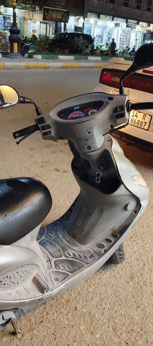 سلام عليكم دراجه كامكو لبيع  مامفتوحه دراجه حلوه كهربائيات كلها شغاله سعر خاص


**إذا كنت صاحب هذا الإعلان وتريد حذفه لأي سبب، رجاءا أرسل رسالة إلى الدعم الفني**