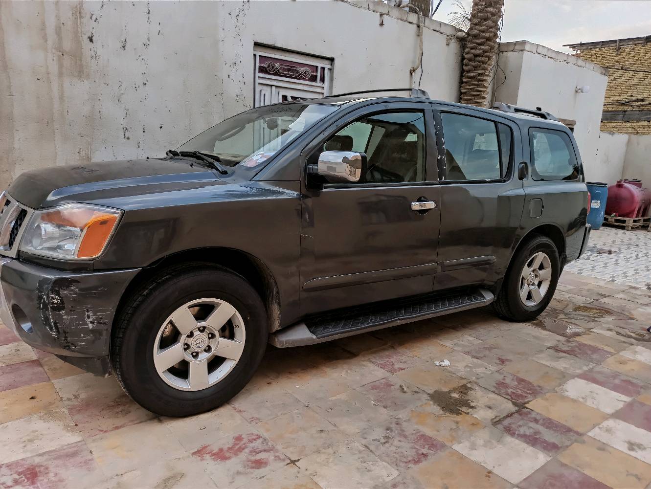 سيارة نيسان ارمادا  2007  رقم بغداد مشروع وطني  گير ومكينه خير جدد حداديه تخم تاير كهربائيات كله جديد كشنات كهرباء جنطه كهرباء وشفط فتحه سقف وشرط مكفوله من الضربه صبغ حزام اثر جراد .. سيارة حلوه  مكانه الناصريه سيد دخيل ألسعر 80 وبيها مجال 
..‏‪0775 042 8083‬‏