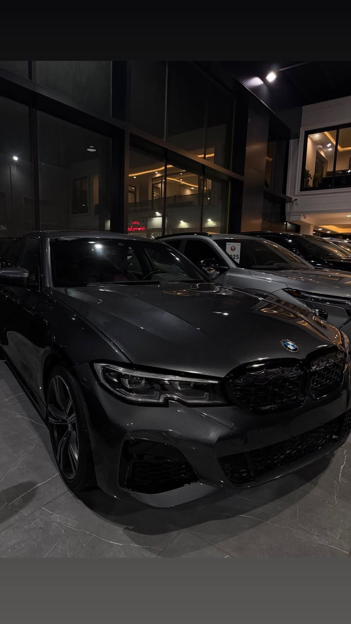 BMW 3 series 330 Xi 2022
للبيع…
بي ام دبليو ٣٣٠ اكس درايف…
موديل:٢٠٢٢
السيارة بيها قطتعين صبغ..
ممشاه ٤٥ الف..
بدون دواخل… 
للاستفسار ***********📞
