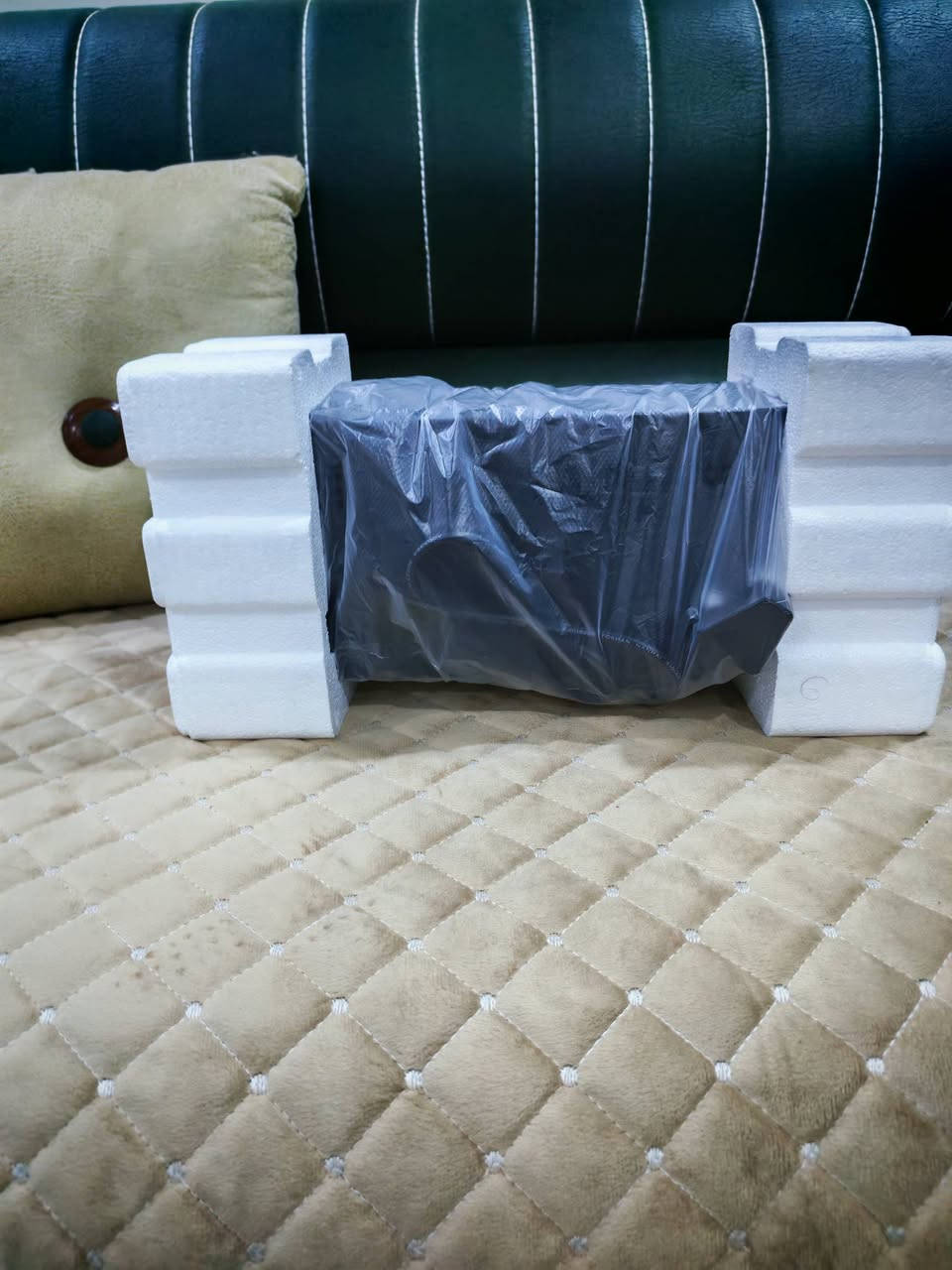 السلام عليكم Ups للبيع حجم850
جديد بالكارتون مشحون8 ساعات مستخدم اقل سبوع
السعر45 بغداد الكمالية


**إذا كنت صاحب هذا الإعلان وتريد حذفه لأي سبب، رجاءا أرسل رسالة إلى الدعم الفني**