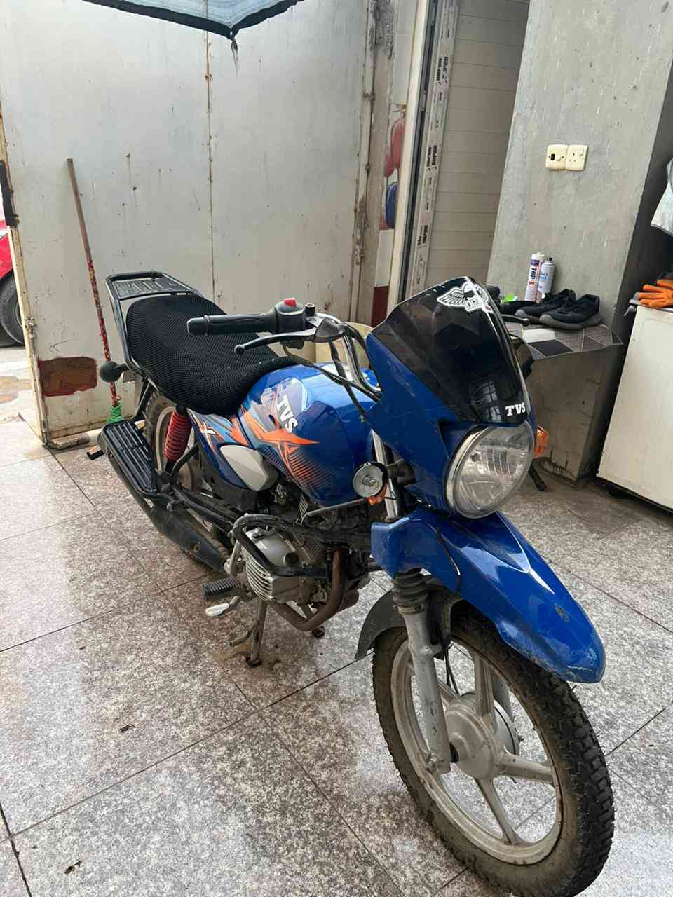 للبيع tvs موديل 2023 ماشيه 15 الف ومكطوه الواير وممشتغله دلفري استخدام شخصي مرقمه بغداد تحويل ويا الوكيل بشارع فلسطين نضيفه ونضافته مثل مموضحهبل صوره عليه ادامه كامله شلعه معدل خير من الله 1.950وبيه مجال كلش بسيط حك الجيه مكاني بغداد حي الجامعه 
***********
