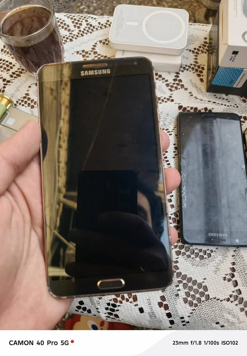 سلام عليكم 

11 العادي ماستر 128 بطاريه 100 ( مستبدل اصليه سعرها 40 فقط )  وهاذ الخط واضح في صوره ( ملاحضة صار تقريب أكثر من سنه ونص الخط)
الفيس ايدي شغال /  ملحقات الحافظات  4 + شاحن  ماكسيف محمول  و الثاني لا كيبل و ايربودز ( نوعيه جيدة ليس اصلي) مع الحافظه /   السعر 250 قابل للتفاوض شيء بسيط 

 ( ك استخدام اساسي  مانصحك  / له إذ الطفل او ك جهاز ثانوي

سامسونج نوت 3 / فقط بطاريه  عطلانه  / 7 جي 2 برايم شاشه بيها شوي رطوبه  والضهر يحتاج السق ( المشاهده او رجل كبير في سن او طفل / الن يدعم جميع البرامج ) بصمه شغاله  / السعر 35 اثنين قابل للتفاوض كذالك

العنوان بغداد مدينة الصدر  التوصيل غير متوفر 

متواجد الخاص 24 ساعة


**إذا كنت صاحب هذا الإعلان وتريد حذفه لأي سبب، رجاءا أرسل رسالة إلى الدعم الفني**