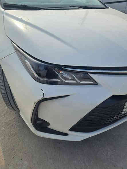 السلام عليكم كورلا هايبرد موديل 2025 ماشية  2700 كفالة عامة متوازي على بيعتها عندي ضرف السعر 152 وبيها مجال  رقم الموبايل ***********
