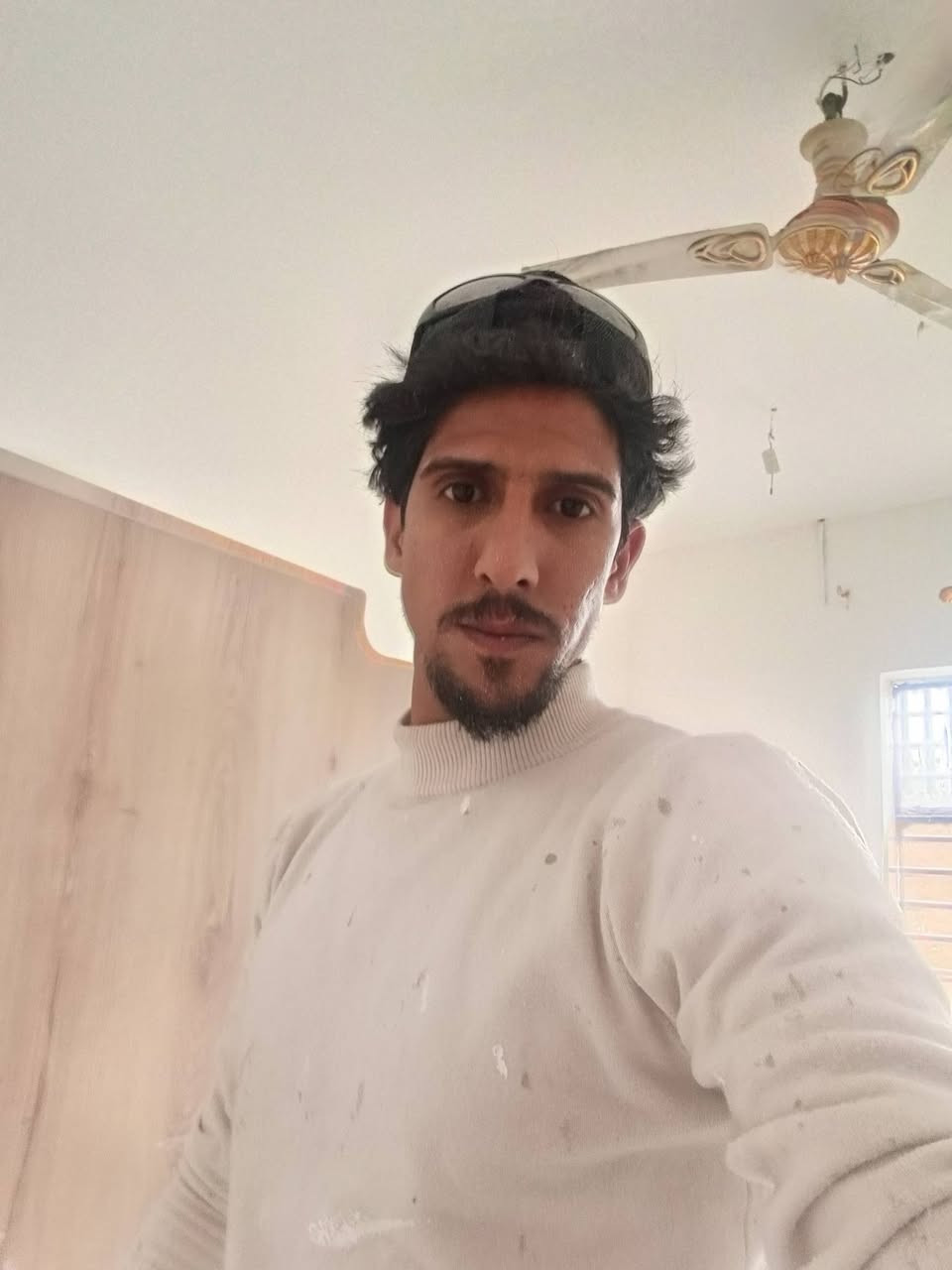 السلام عليكم صباغ داخلي وخارجي  شغل درجه اوله وسعار مناسبه   ( شغل فوم ب احدث التصاميم  ودقه ب العمل طلس عام اخفاء السراميك ترميم صبغ حداديه اخشاب    حالين متفرغ  للستفسار واتساب *********** او مراسلت الصفحه ( مرتضئ ابو الاكبر )
