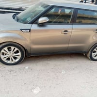 سول ٢٠١٤ • فتحة سقف • كاميرا خلفية