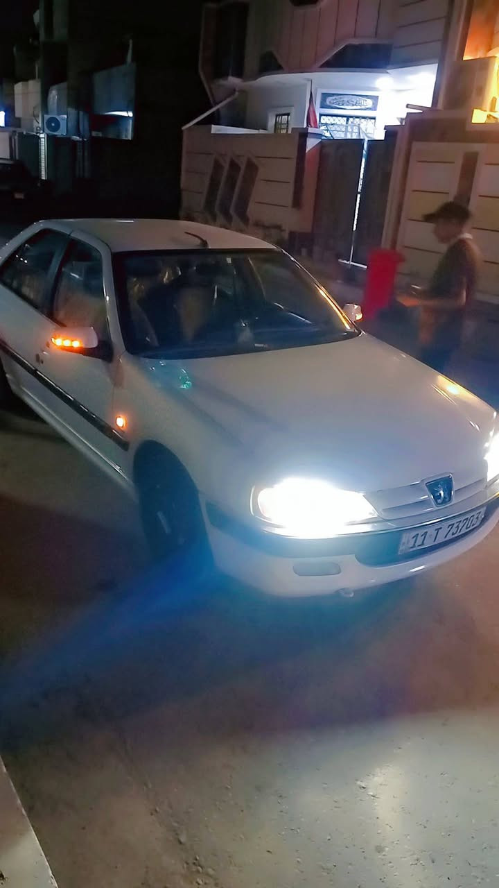 سلام عليكم بيجو بارص 17سيارة مكفولة كاعدة صوت بل مكينة  اوتماتيك محرك فرنسي  تفاصيل خبرني ***********
