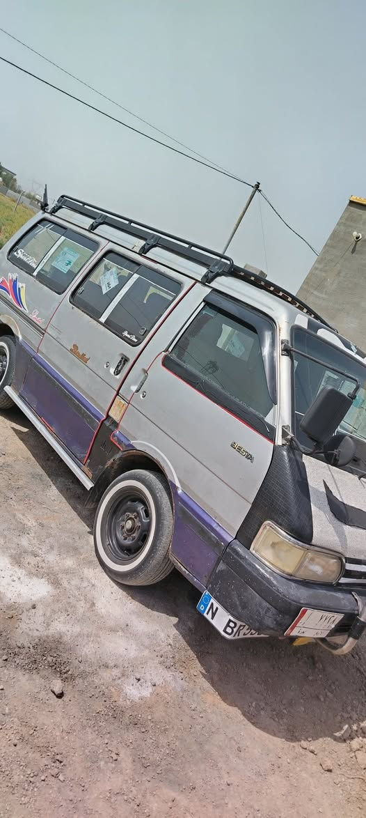 كيه بستا موديل 92 محرك بي خيط بخار جاهزه ما ناقصه اي شي مصفره  خط او بحث تحويل مباشر سعره 33او بيه مجال او مراوس  *********** واتساب
