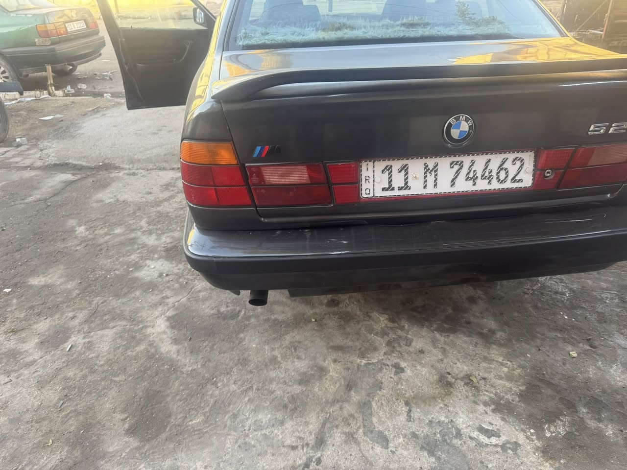 سلام عليكم موديل٨٩تخم تاير صدر كير محرك مكفولات تبريد ميشتغل صبغ جديد بدون ضربه بسمي مكان بغداد شارع حيفا السعر ٥٠ وبيهه مجال ***********
