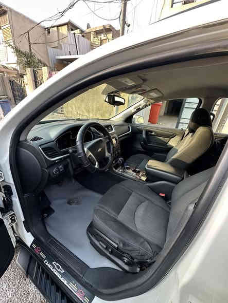 سلام عليكم
شوفر اترافاس موديل 14 السياره 7 راكب 
السياره فول ما عده الفتحه 
كيري و محرك و كهربائيات كفاله 
تبريد مركزي 
تشغيل عن بعد 
سياقه ذاتيه 
شاشه ابلاديه و شاشه قاره اعطال 
كامره و حساسات خلفيه 
تخم تاير جديد 
بيها دوسه اصليه 
زنون اصلي 
السياره جاهزه 
حادث باب الصدر و مبدل 
بجم كبس ايرباك سليم 

السعر 140

*********** واتساب 
بغداد
