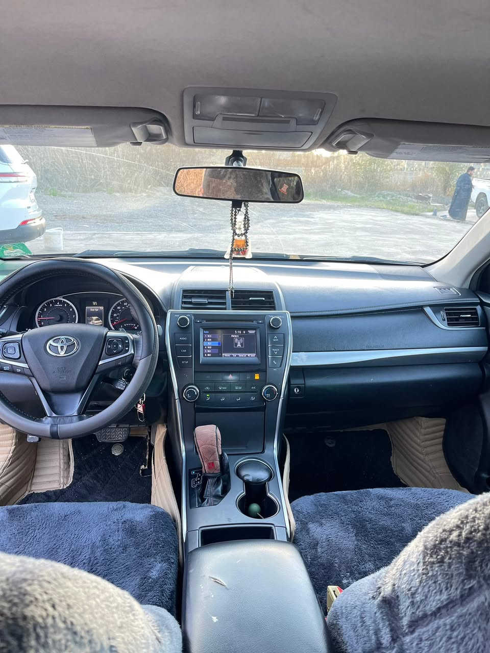 كامري 2017 أمريكي
بونيد وجاملغ سكن بدون دواخل

 ماشية 62 الف ميل حقيقي سيارة كير محرك بشرط شركة

 تدفئة تبريد صدر كله بشرط
السعر147 وقابل للتفاوض
مكاني تكريت 

تواصل***********
