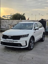 سورينتو ٢٠٢١ • ٦ سلندر • رقم بغداد