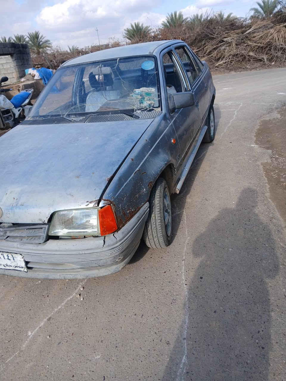 السلام عليكم سيارة كاديت للبيع
سنوية كارتونية سعرها ١٣ وبيها مجال ***********
