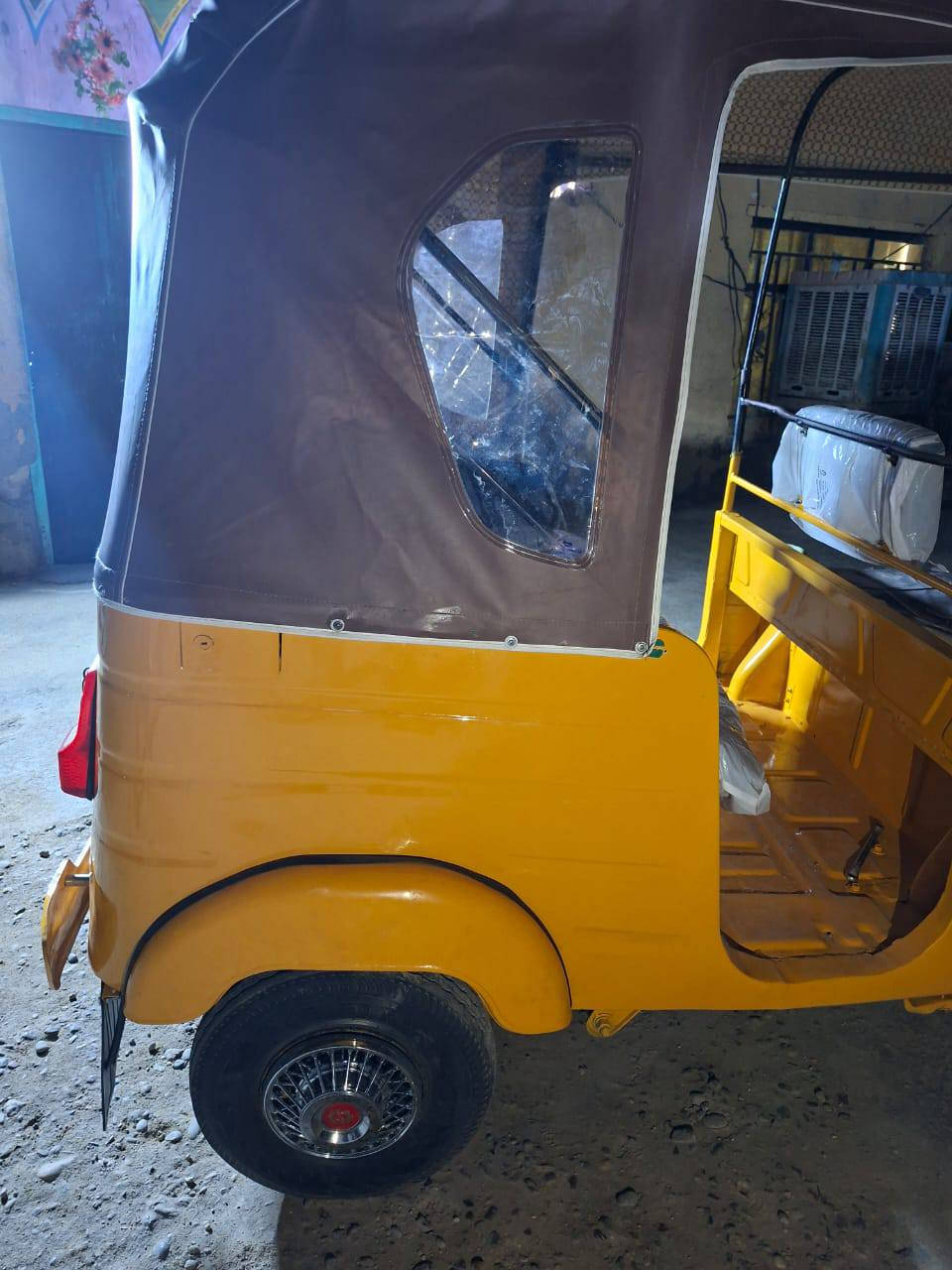 سلام عليكم تكتك البيع ١٩ رقم وسنويه معمره دوس ومصبوغه جماليه مكينة خير من الله مكان محموديه حي مرتضى سعر٥٧٠٠ وبيه مجال


**إذا كنت صاحب هذا الإعلان وتريد حذفه لأي سبب، رجاءا أرسل رسالة إلى الدعم الفني**