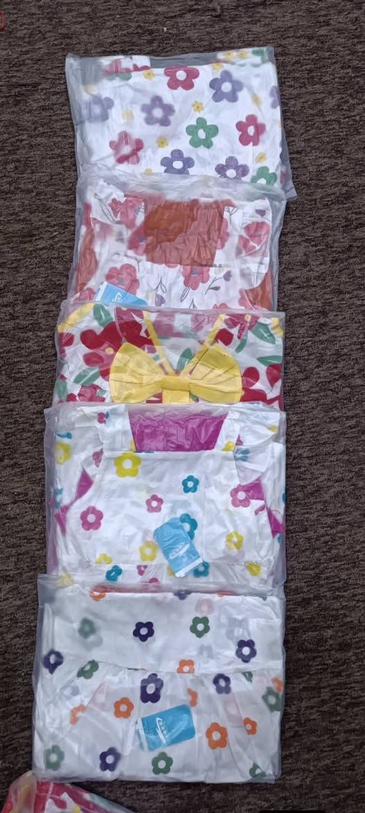 الدرزن ب٢٦ الف و٢٧  الف سيتات طلعه فساتين 
تابعو صفحه هواي شغلات بيهه


**إذا كنت صاحب هذا الإعلان وتريد حذفه لأي سبب، رجاءا أرسل رسالة إلى الدعم الفني**