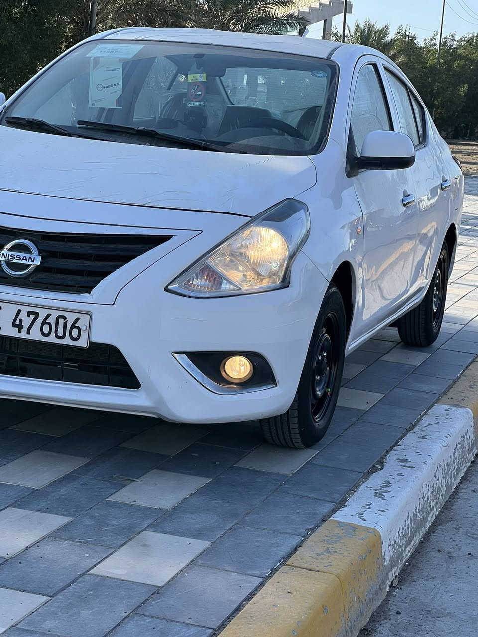 سلام عليكم سياره سني هندي
سياره كير مكينه كهربائيات كفاله 
صدر جديد  تبريد ثلج تدفى شغاله

سياره مديل 2017 سني هندي بليته زركه المرغوبب❗️مو المصري ❗️  

سياره بيهة هلالات جاملغ خلفي صبغ اثر بارد بسيط ودوسه عندي تصور قبل الصبغ وترايك وين متريد 
بيه بوارد بسيطه 

 ورقم اربيل تحولي سنويه ثاني يوم👍

تخم تاير قبل سبوع شاد 

مكاني بغداد  أٌَِٰيٌٍَِٰ ستفسار سعر 94 وبيه مجال بسيط تفاصيل الشراي يتصل عل رقم افضل وبي واتساب 
‭***********
