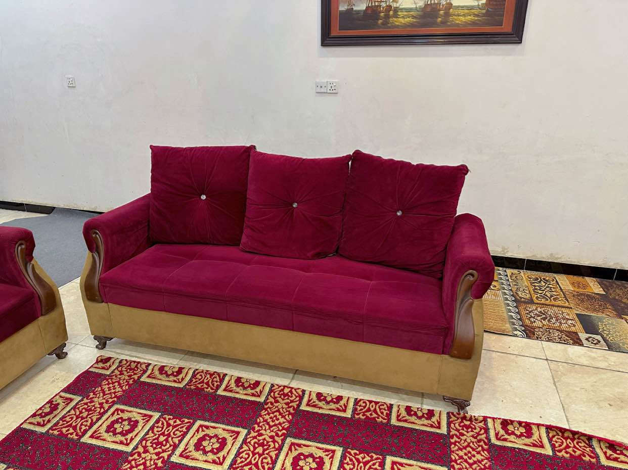 السلام عليكم تخم قنفات للبيع شغل عراقي درجه اولى توصال نضيف كلش 7 مقاعد لون مميز السعر 400 الف وبي مجال للشراي مكاني بغداد الاعظميه التواصل خاص او  على رقم الهاتف :

واتساب / *********** بغداد, العراق
