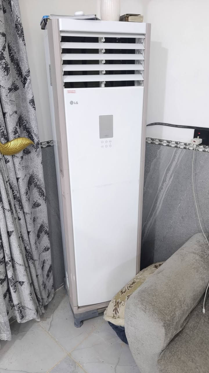سلام عليكم سبلت الحافض للبيع نضيف حيل ع الشغل مشتغل موسم واحد فقط 750 تجي تفحص من كلشي يله تشتري بعده بالجيس***********
