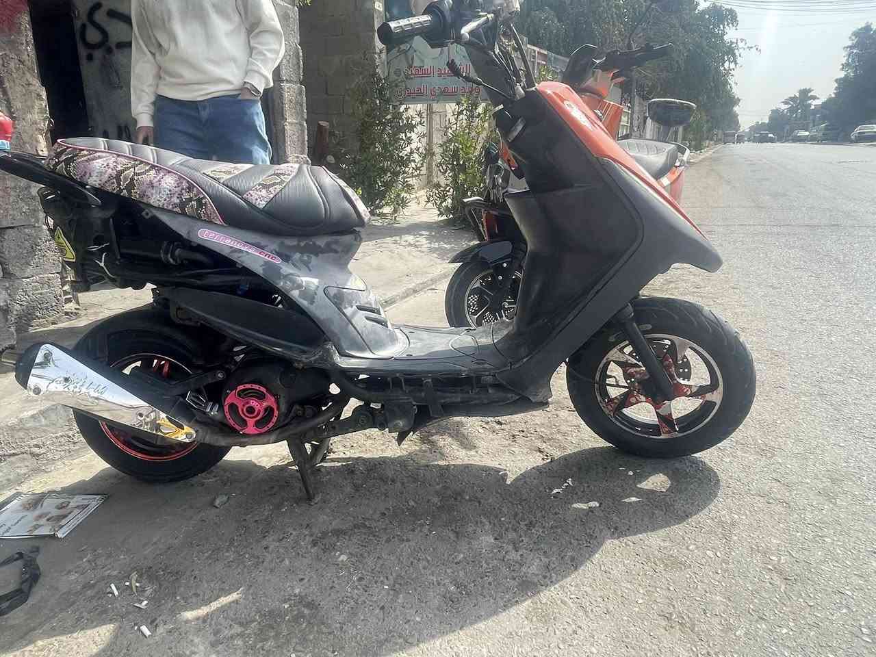 السلام وعليكم ماكس بلاديه للبيع شرط الشلعه والمعدل سلف وهندر بيه كلجات و اوياله اصلي
قبق فلاوين وقطره وشوته أربع ولفات 

للبيع بغداد الجديده شارع المسبح 

***********
