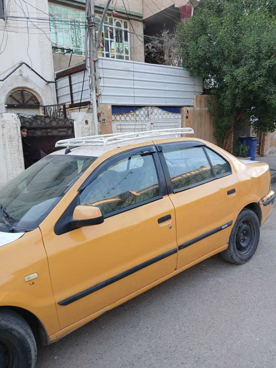 السلام عليكم اخوان سمند 2011باسمي وشرط التحويل السياره مابيها صبع بيها طخات بارد يرادله مابيعا خياس شي كلش بسيط طخم تاير جديد محرك بيه تبخير قليل صدر نص ونص مصفره هيئه وغرامات رقم الماني منظومه تبريد جديده شادها كمبريسر وراديتر صار عندي عطل كلج كمبىيسر وتركته الاتصال على الرقم *********** السعر 20 وبيه مجال قليل @
