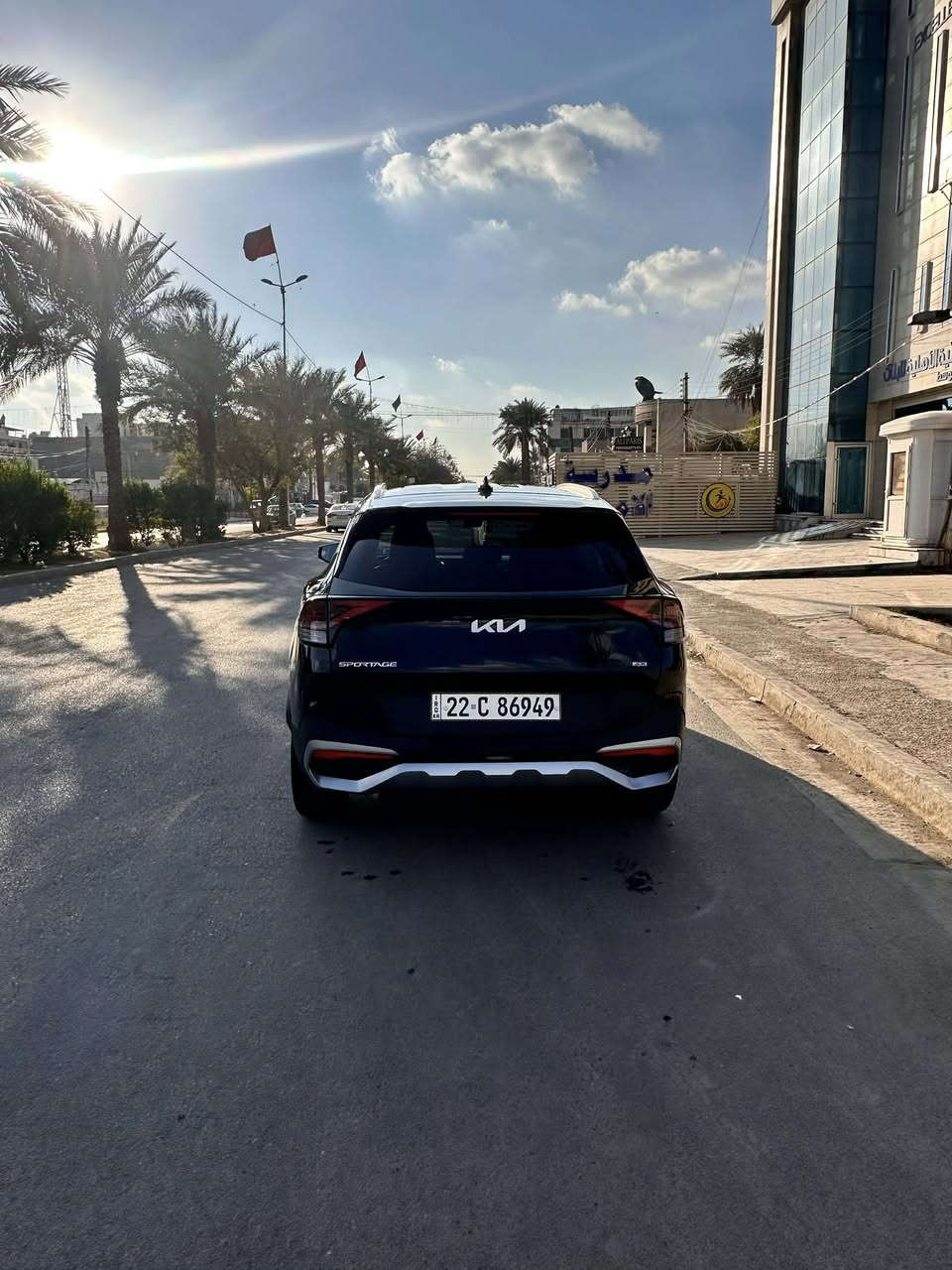 السلام عليكم 
سبورتج موديل 2023 وارد امريكي حجم لارج فئة 4X المواصفات بيها فول عدا بانوراما
سيارة جديده ماشيه  42 الف محرك ٢٥٠٠ بانزين گير ٨ نمر  مكفولات بلاديات

المواصفات:

١. مكينه 2500 بانزين

٢. كشنات جلد رياضي

٤. بصمة ابواب وتشغيل وجنطة

٥. فور ويل

٦. تشغيل عن بعد

٧. كراسي كهرباء

٨. تدفئة كشنات 

٩. ستيرن تدفئة وجلد خياط

١١. لايت اوتو

١٢. اطفاء ذاتي

١٣. نزول منحدرات

١٤. مانع تزحلق

١٥. انظمة قيادة عدد ٤

١٦. بلوجكترات

١٧. كامره خلفيه

١٨. شاشة كبيره متصله وشاشة تبريد متغيره

١٩. عدادات ديجيتال

٢٠. شحن موبايل امامي وبالكشنات الخلفيه

٢١. آبل كار بلي واندرويد وكافة الخدمات

٢٢. شحن وايرليس

٢٣. انارة داخليه لمس

٢٤. لايت زينون عالي وناصي 

٢٥. حساسات خلفيه اماميه

٢٦. رادارات جانبيه اماميه خلفيه

٢٧. ويل ١٩

٢٨. توقف ذاتي

٢٩. هاند بريك دگمة

بيها ايرباك درگة طاك وراجع سستم

السياره جديده وجاهزه من كل الجوانب

رقم اربيل الجديد بأسم شركة ضمان التحويل 

 مكان السياره بغداد  الدورة

السعر 183 ومجال للتفاوض

للاتصال 

***********

او على الماسنجر خاص
