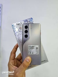 كامون ٤٠ برو • ٢٥٦ • ٢٤ رام