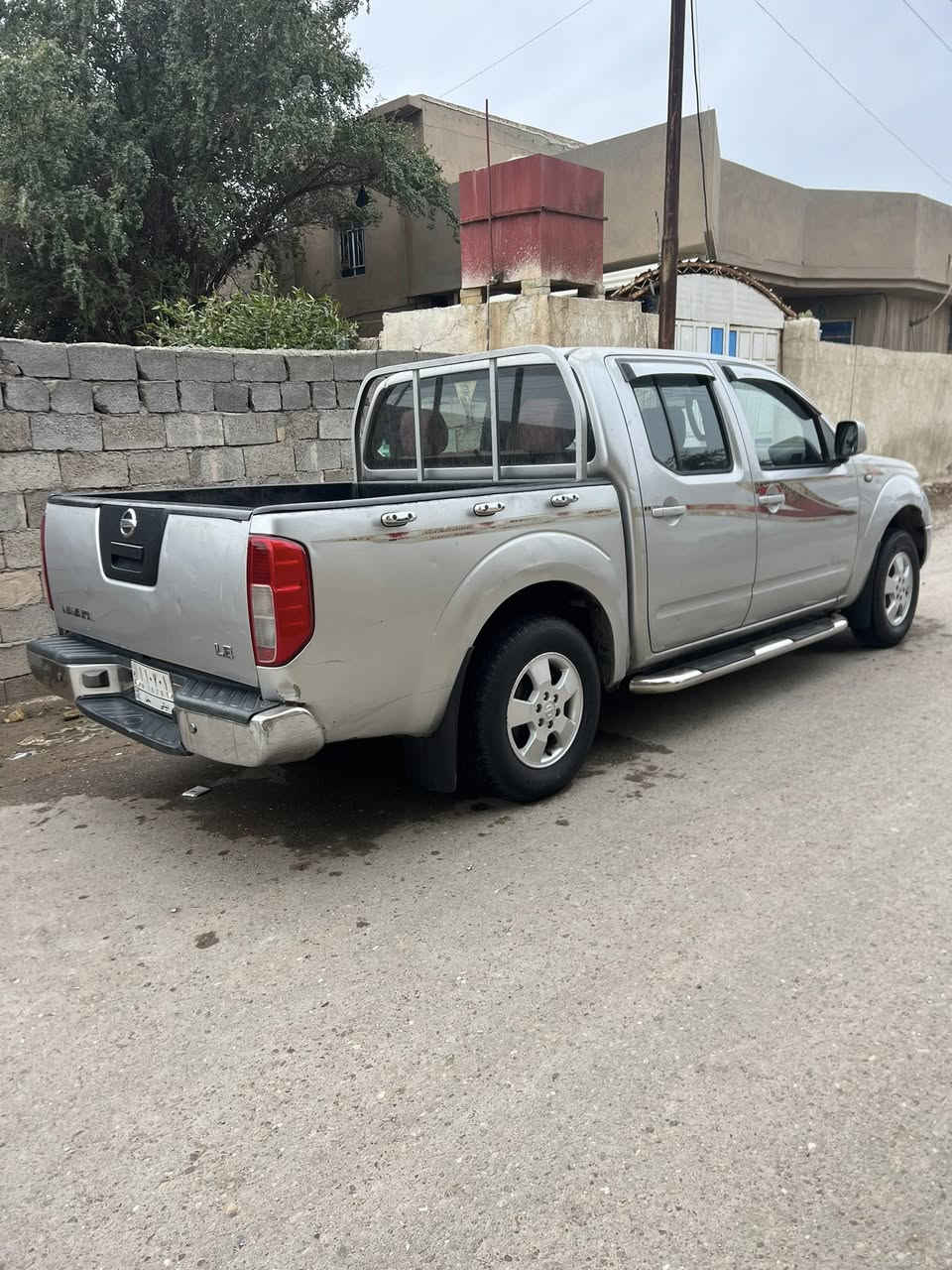 سلام عليكم نيفارةً 2009 رقم ديالى وتحويل سنويه لل29كيرًومكينه بلاد مكينه بيها خيط بخار تتفاء تبريد شغال 
شاشة كامرة تخم تاير باتري جديد رقم انكليزي طالع بسمي 
صدر امامي خفلي السياره بلاديه بدون ضربة بيها خياسات وملكطات السعر 80وبيها مجال قليل مكاني بغداد المعامل
***********
