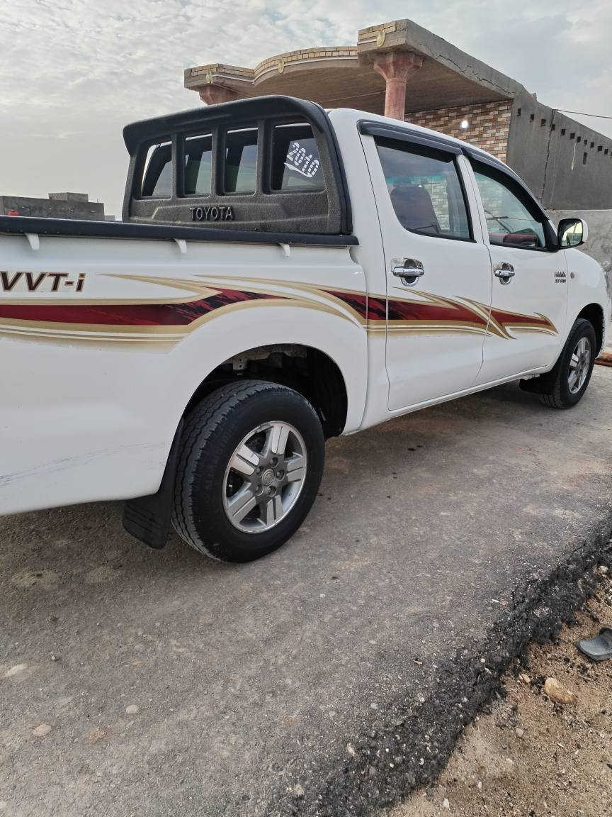 السلام وعليكم سياره بيك اب 2011 شاصي 12سياره كفاله عامه من الصبق والفتح والضربه سياره جاهزه من حداده وتخم تاير سياره حلوه ومالت جني بيها بدايه تنقيص
سياره رقم بصره دولي سنويه ٣٠ السعر ١٤٣
رقم الموبايل*********** البصرة, العراق
