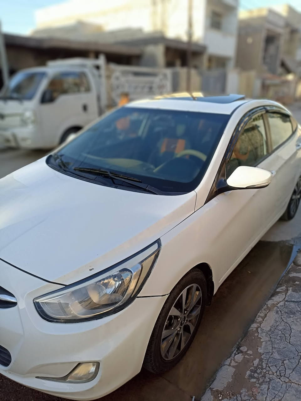 ‼️السعر 110 وبيها مجال للشراي ‼️
للبيع
اكسنت 2016 خليج
فول مواصفات 
سلايت 
شاشة كبيرة
محرك 1600
تحكمات ستيرن
قطعتين صبغ جاملغ خلفي وصندوك
رقم بغداد 
تحويل ثاني يوم
العنوان بغداد
***********
***********
