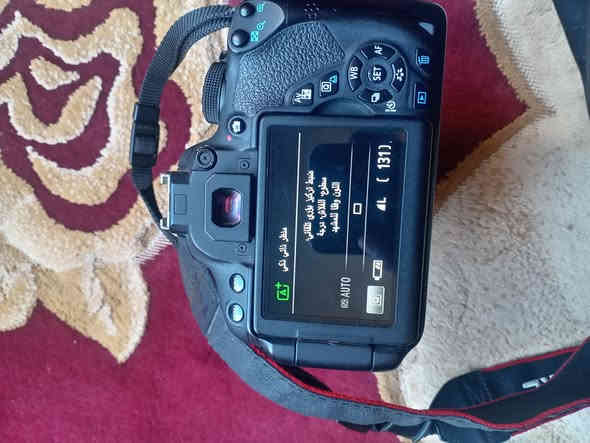 سلام عليكم كامره كانون للبيع كامل ملحقات 
بطاريات العدد 2شاحنه اصليه زوم رياضي بي عطل خفيف  وزوم مو رياضي جنطه حزام كتف كامره نضيفه كلش للجناي كل هاذه وبسعر مناسب 350وبيها مجال الشراي الاتصال على الرقم ***********
