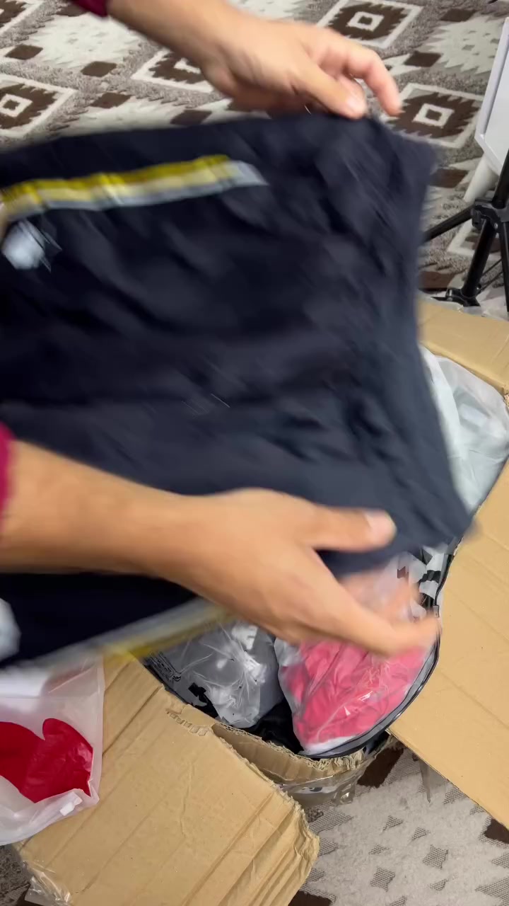 ملابس شي ان رجالي مكس (تيشرتات برمودات وتركسودات )صيفي 75 قطعه ب 75 الف مكاني موصل


**إذا كنت صاحب هذا الإعلان وتريد حذفه لأي سبب، رجاءا أرسل رسالة إلى الدعم الفني**