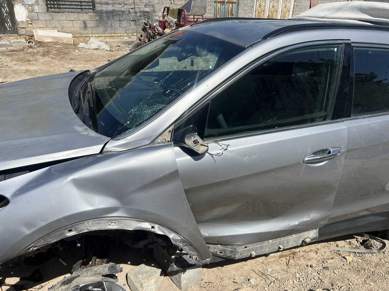 كراند سنتافي Limited
مديل 2014 حره بأسمي مداور ثاني يوم 
رقم ذي قار 
محرك V6
بصمه 
جنطه كهرباء 
7 راكب 
ماشيه 111 الف ميل 
كشنات جلد منفصل 
( ابيع عله حادثه كما موضح بالمنشور ) 
مكان السيارة ذي قار / قضاء گرمة بني سعيد 
للأستفسار : ***********
