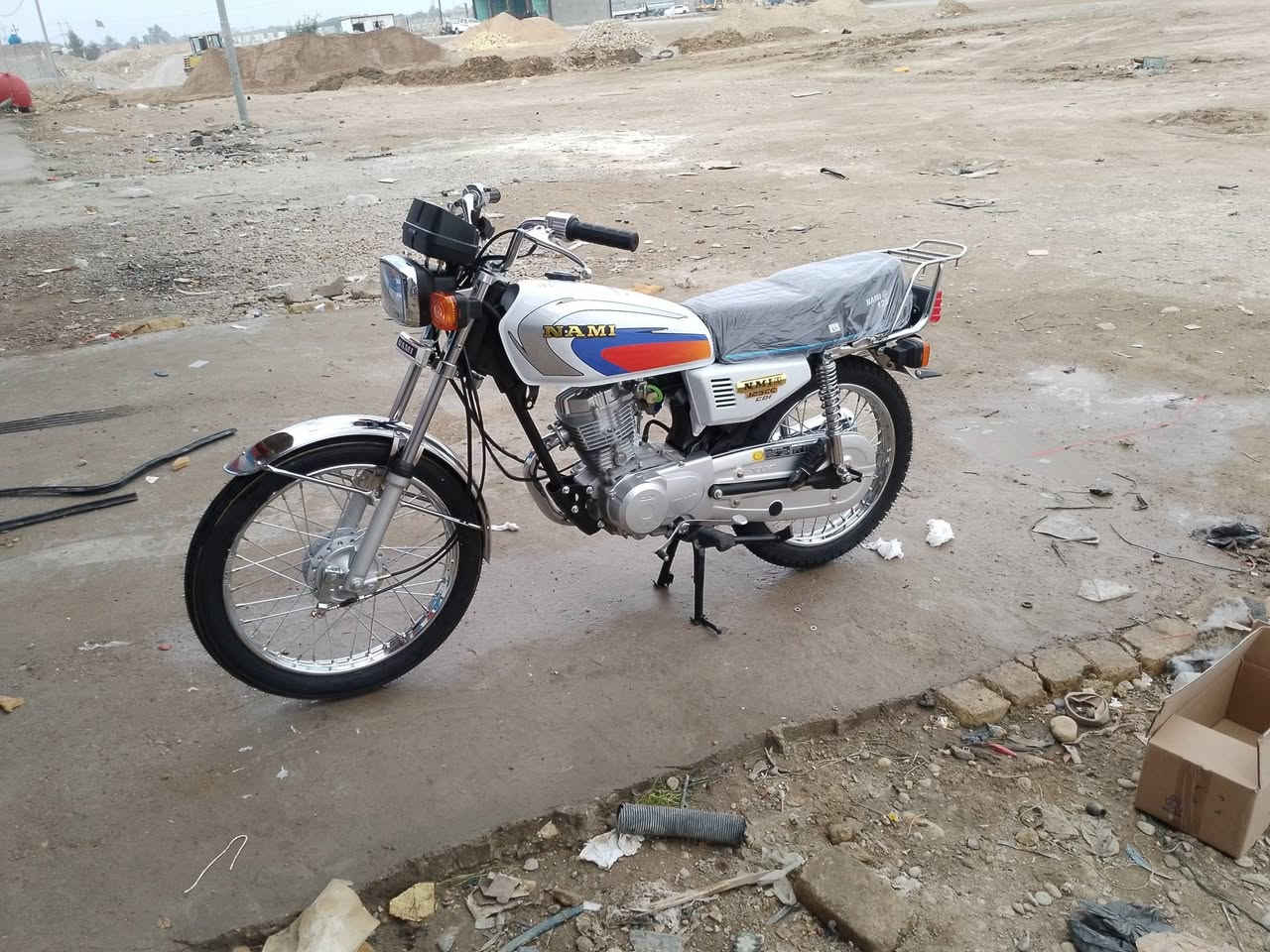 سلام عليكم ورحمة الله وبركاته 
4كير للبيع موديل 17اوراق اصولي 7اوراق دراجه خير من الله كهربيات شغاله عالي ناصي السرعة الشاير الرون هورن تعمير كله جديد مكاني واسط النعمانيه ***********سعر خاص او تصال
