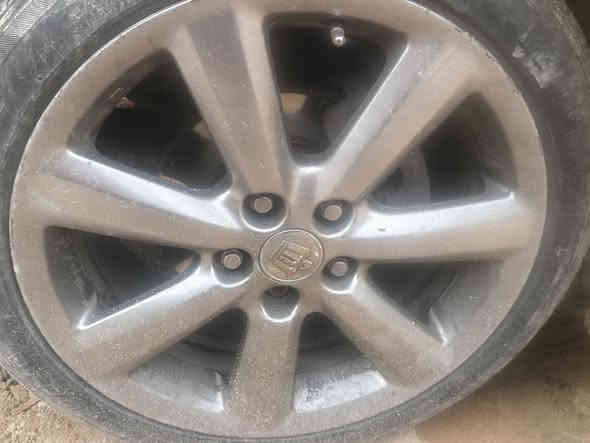 ويل كب شاهينه تايرين بي طاكات ٢٧٥ قفل***********
