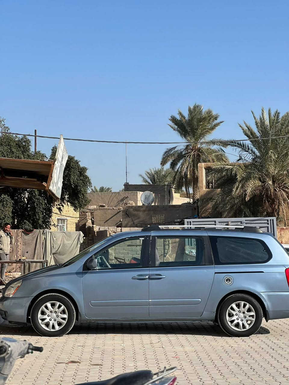 سلام عليكم كيا سيدونا موديل 2006 بيهه الابيبان سلايت مبدلات فقط وصبغ عام الجماليه تبريد ثلج كير ومكينه شرط وتخم تاير مكان السماوه رقم الهاتف ***********
