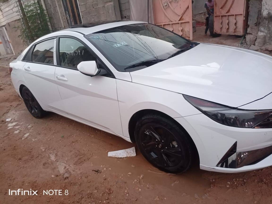 🚗 للبيع هيونداي النترا 2022 🚗
🔹 سنة الصنع: 2022
🔹 نوع الوقود: بنزين
🔹 ناقل الحركة: أوتوماتيك
🔹 العداد: 55,000 كم
🔹 الحالة العامة: جيدة جداً
⚠️ ملاحظة مهمة:
السيارة بيها حادث سابق
الضرر: باب خلفي – جهة عكس السائق
📸 الحادث مبين بالصور
✅ المحرك بحالة ممتازة
✅ الشاصي سليم
✅ التكييف شغال 100%
✅ السيارة تشتغل يومياً بدون مشاكل
✨ المواصفات:
زجاج كهرباء
قفل مركزي
شاشة
بلوتوث
تحكم بالمقود
💰 السعر: 140$
📍 الموقع: بغداد
📞 ***********
