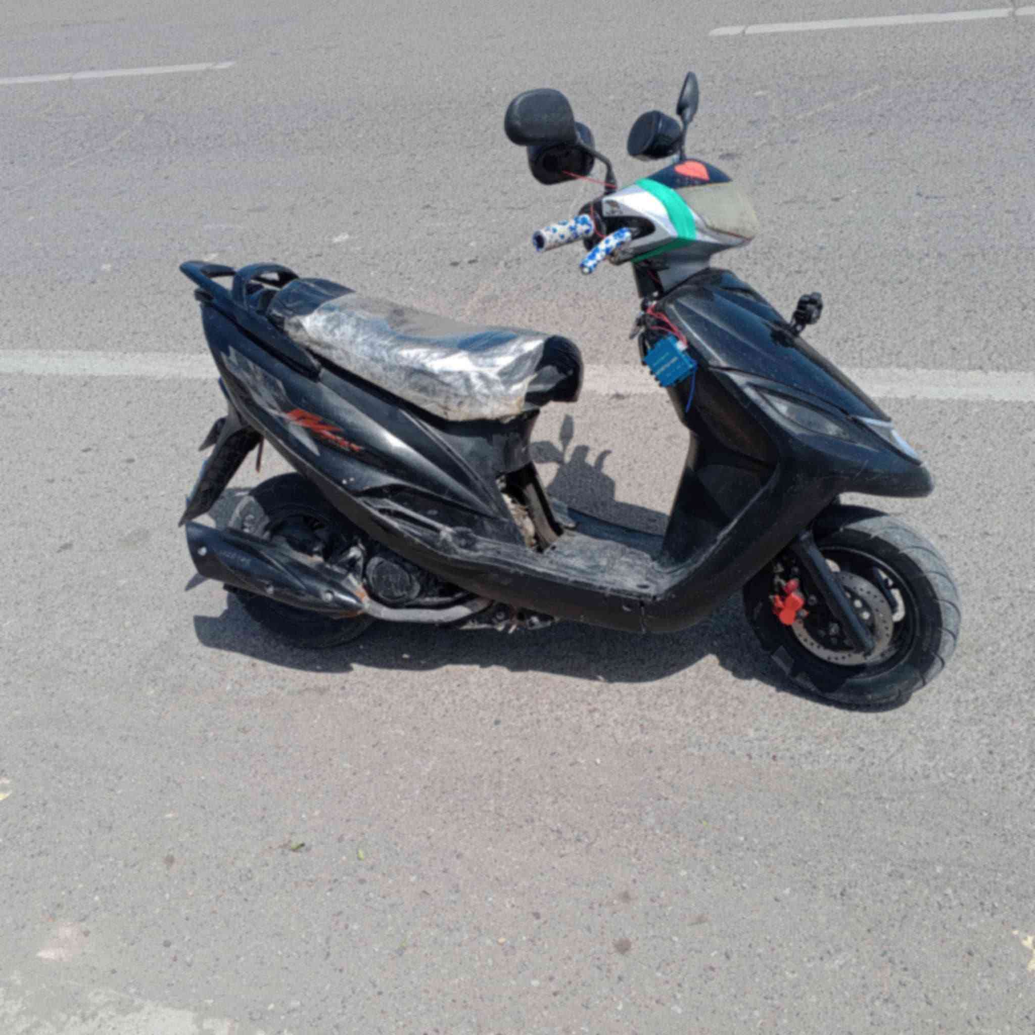 دراجه ماكس ثعلب اسمهه محرك مجففت جديد تشتغل سلف فقط نقص ايده هندر وداخل هندر مدري شسمه وكيج سرعة واكف مكاني تكريت سعر 300بيه مجال مكاني تكريت


**إذا كنت صاحب هذا الإعلان وتريد حذفه لأي سبب، رجاءا أرسل رسالة إلى الدعم الفني**